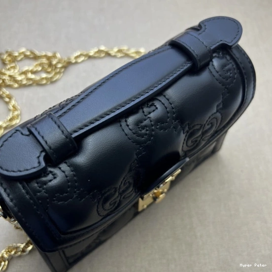 Hyperpeter TOP MATELASSÉ SMALL HANDLE BAG GUCCI GG 0823